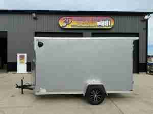 2027 US Cargo 6' X 12' X 6'6 2990LB GVWR ENCLOSED TRAILER W/ .080 EXTERIOR AND TRANSLUCENT ROOF