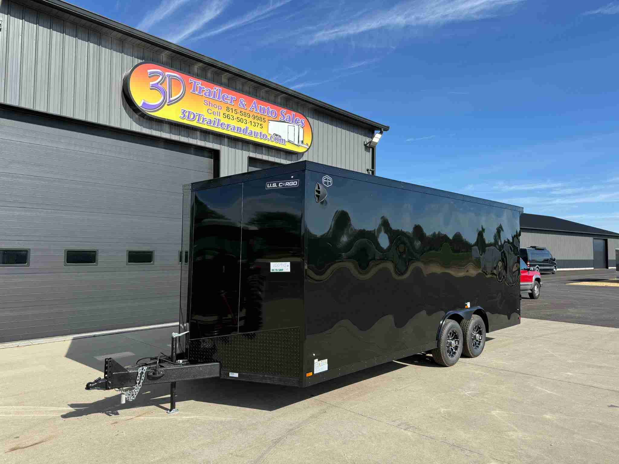 2027 US CARGO 8.5' X 20' X 7' 9800LB GVWR ENCLOSED TRAILER WITH BLACK OUT PACKAGE AND .080 POLYCORE EXTERIOR