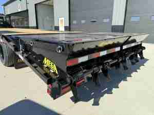 2027 Big Tex Trailers 102 x 30' 25.9k GVWR GOOSENECK Deckover Trailer (Copy)